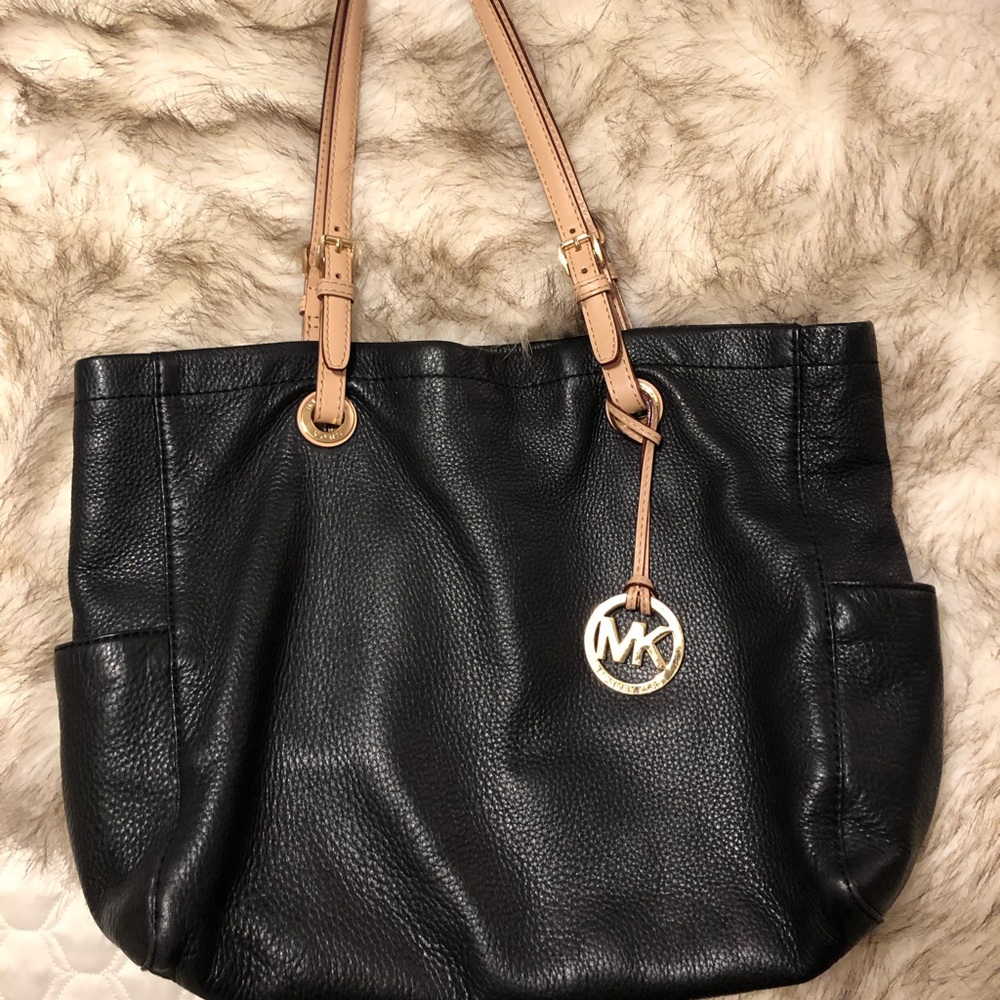Michael Kors Black patent leather bag